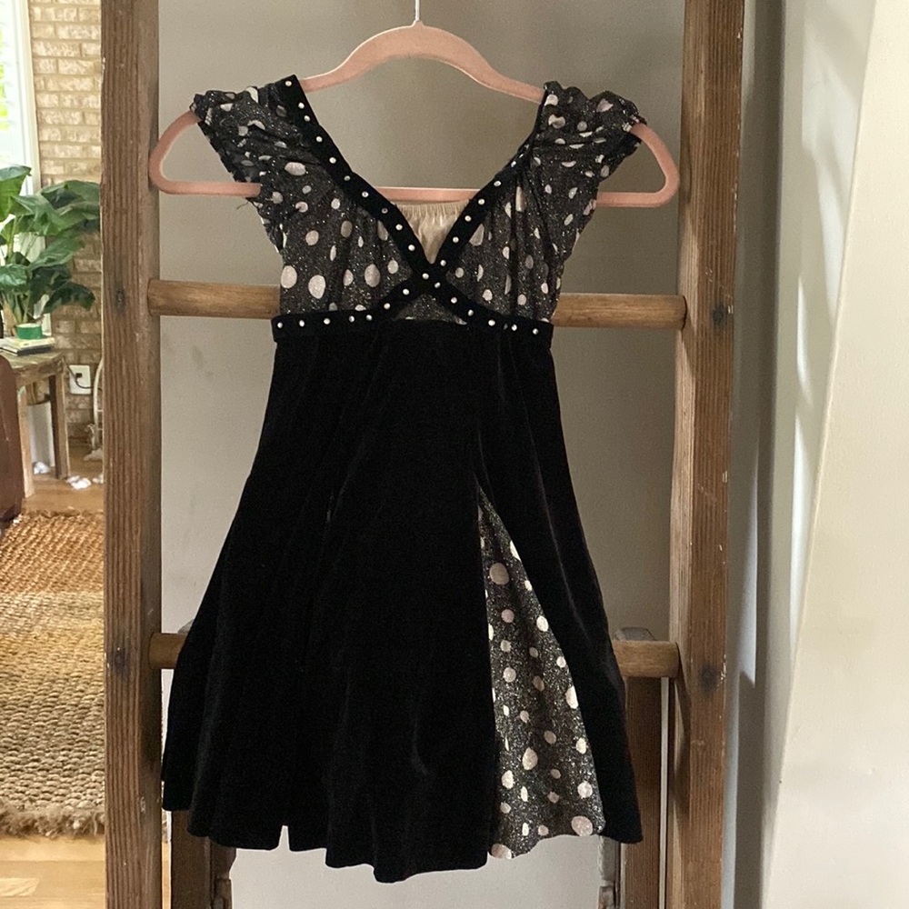 FINA MADE IN USA BLACK VELVET DRESS LARGE GIRLS HALLOWEEN EXCELLENT